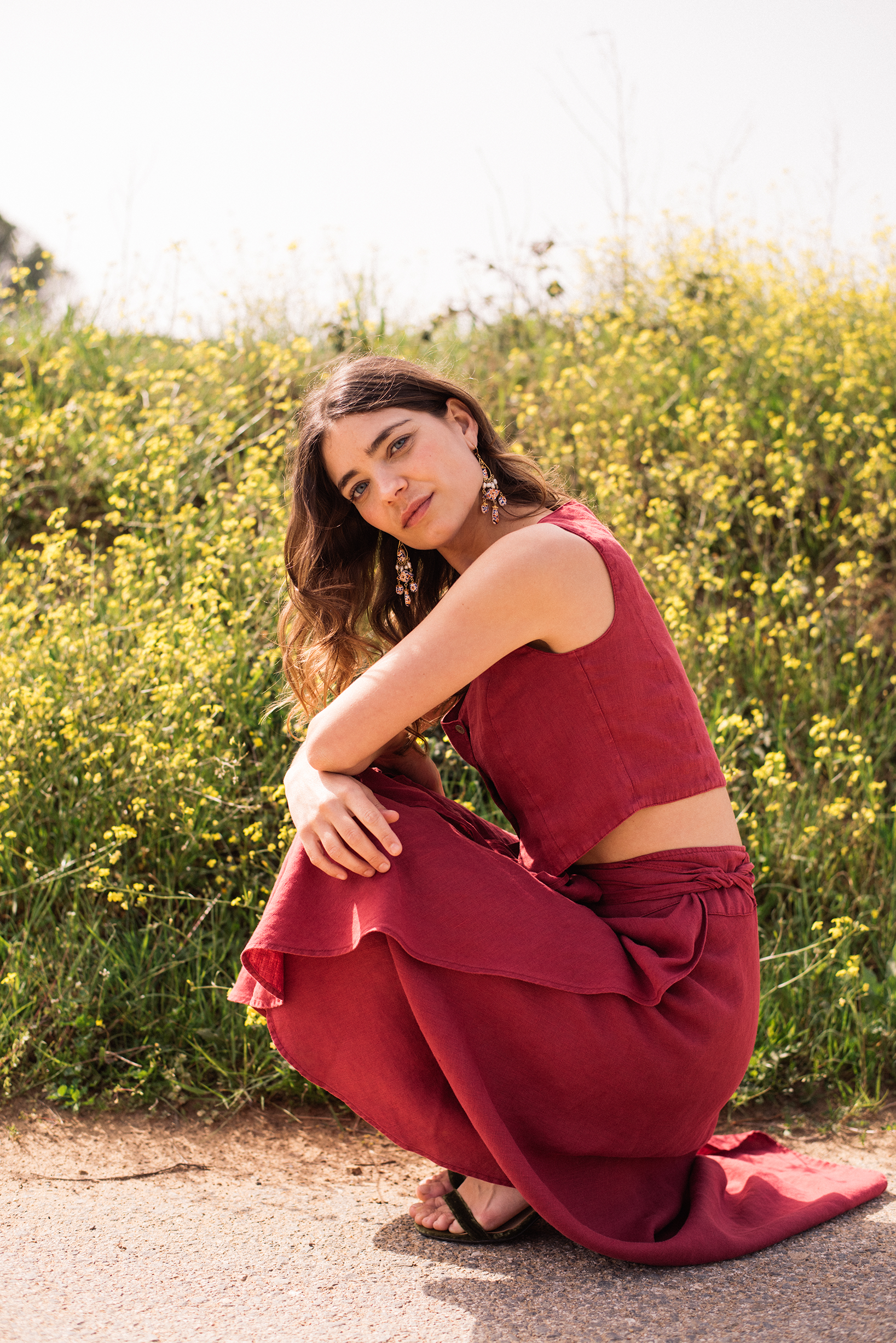 RED LINEN TOTAL LOOK