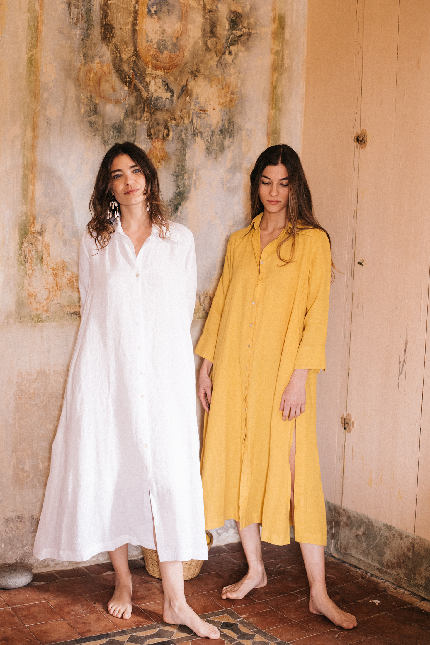 WHITE LINEN DRESS