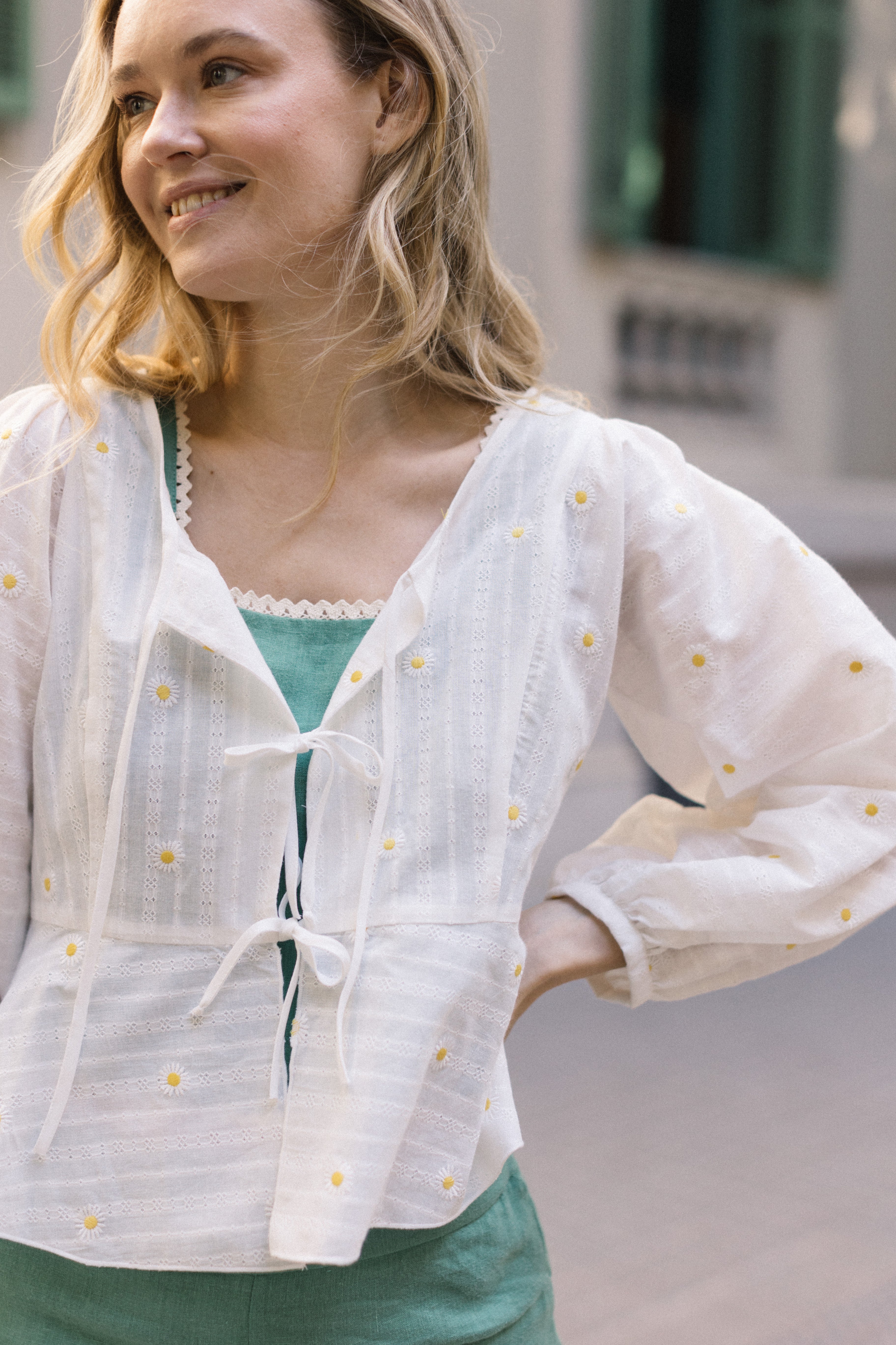 DAISY BLOUSE
