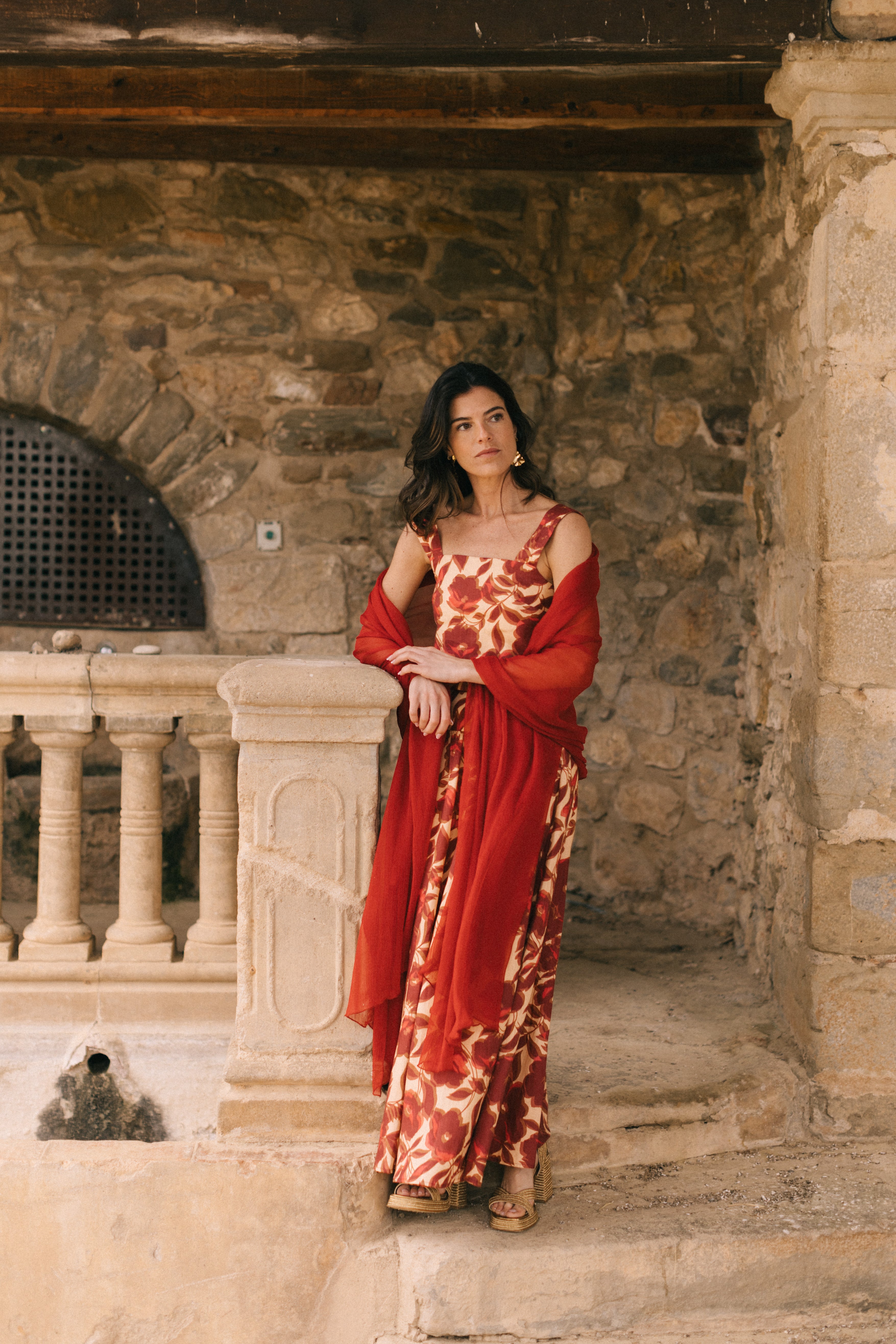 CHAL DE SEDA ROJO