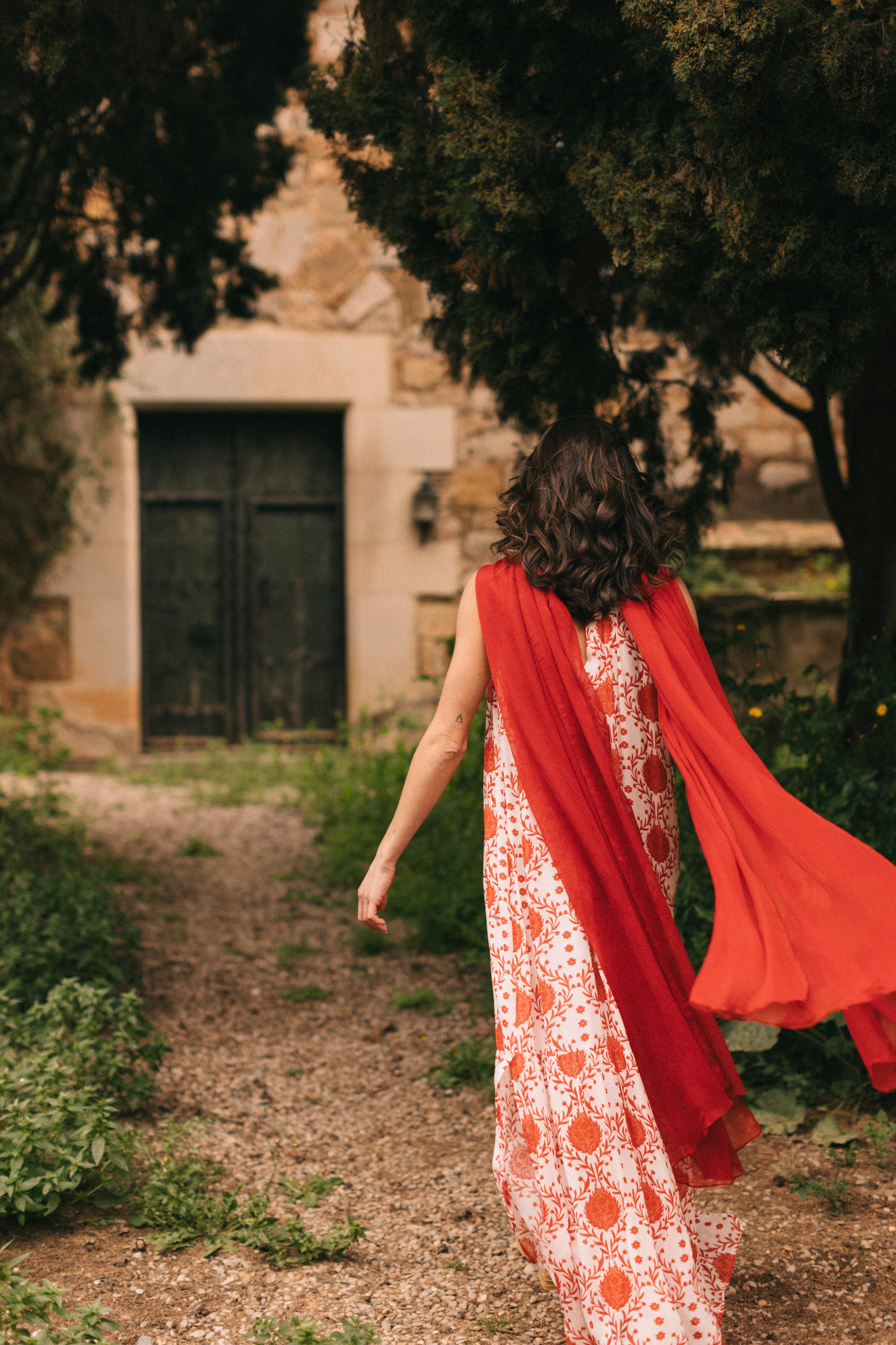 CHAL DE SEDA ROJO