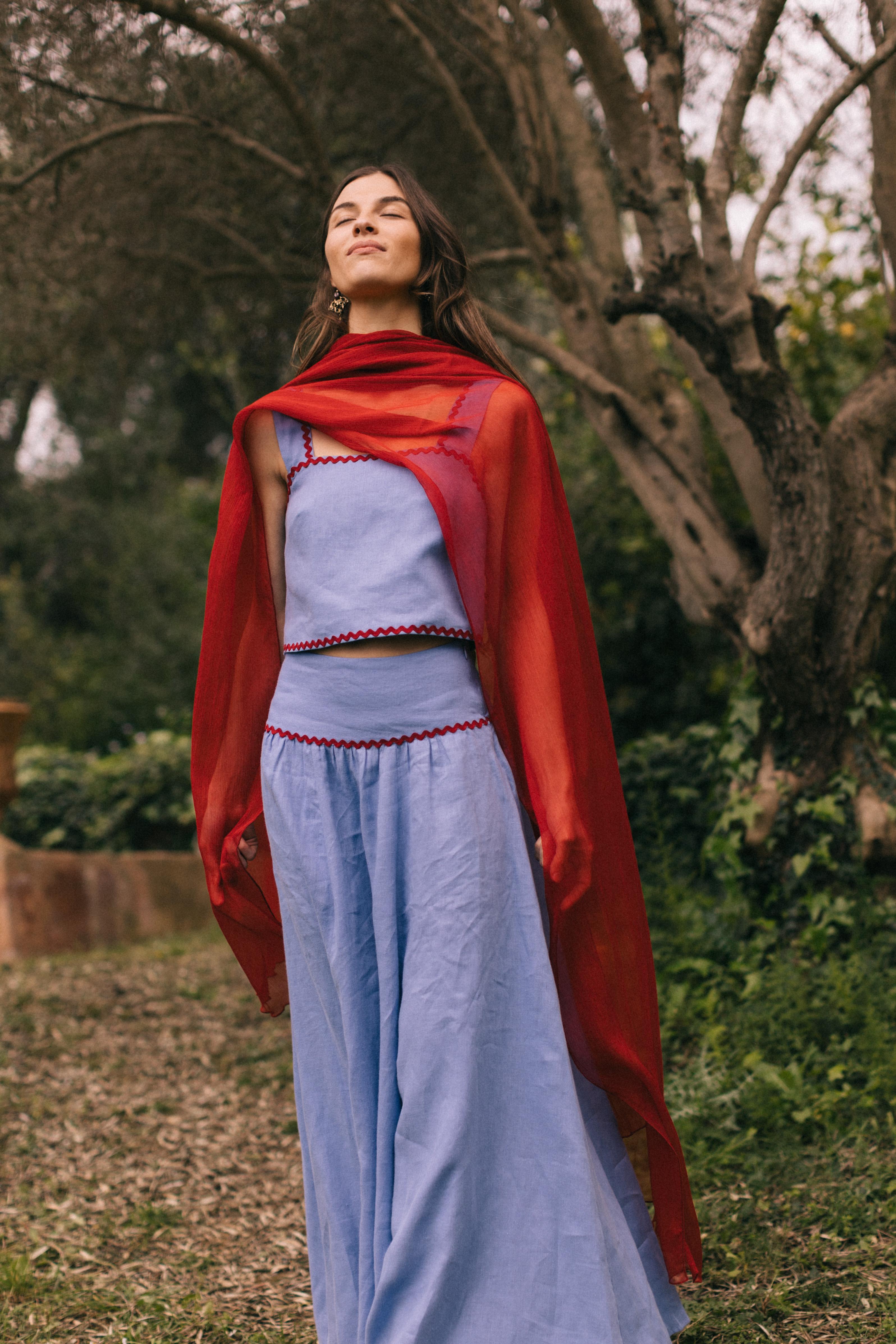 CHAL DE SEDA ROJO