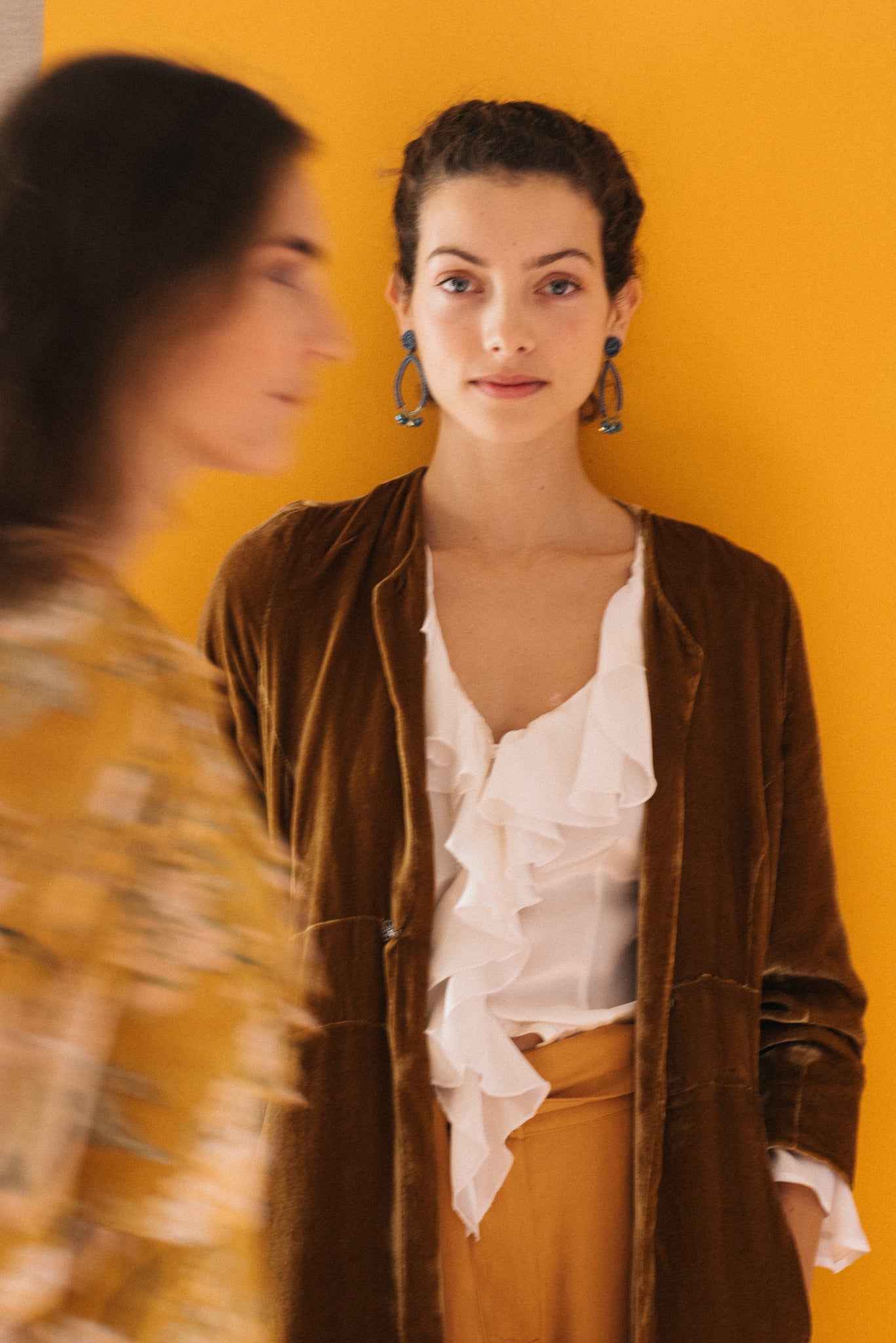 CHAQUETA LARGA TERCIOPELO