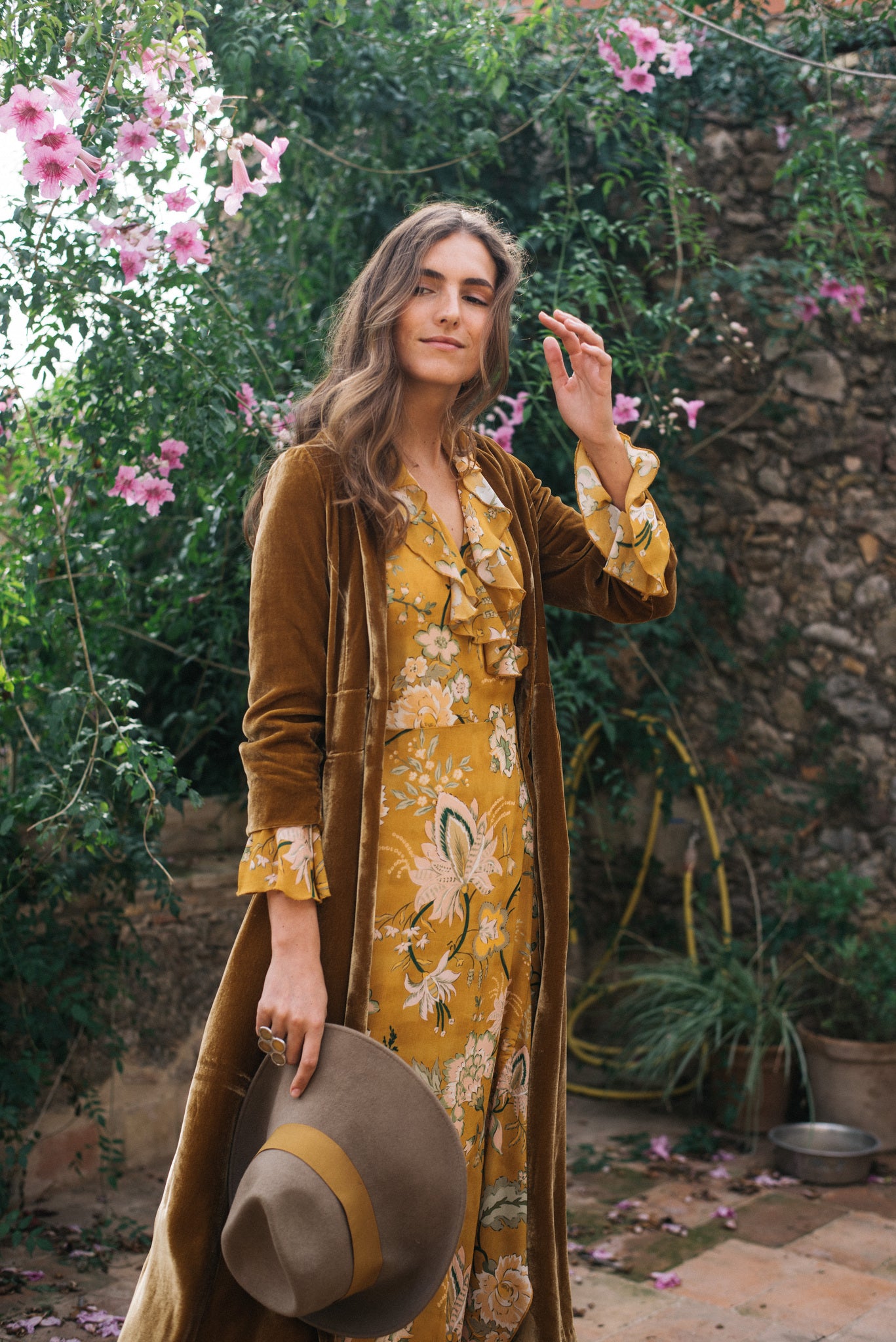 CHAQUETA LARGA TERCIOPELO