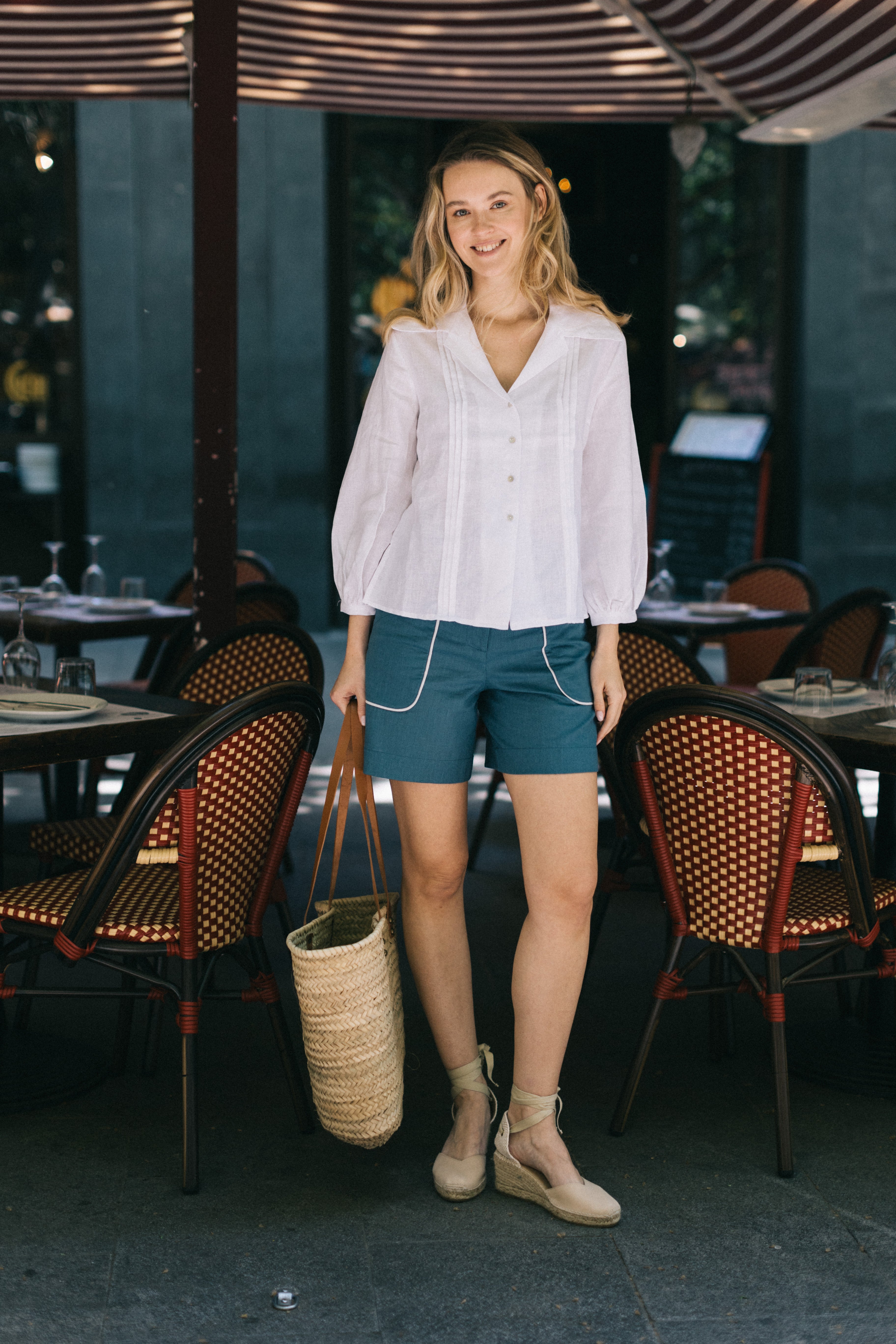 WHITE LINEN BLOUSE