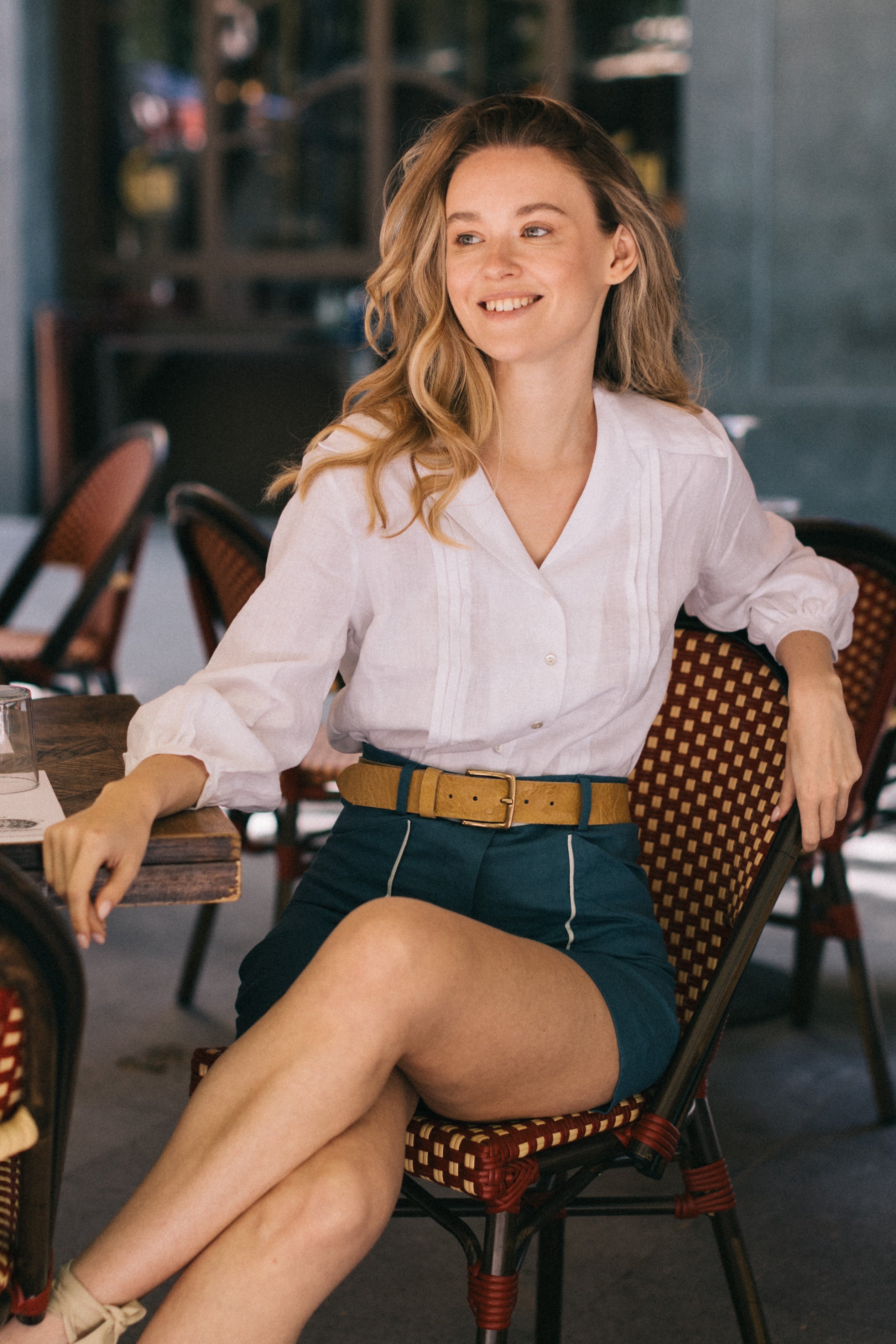 WHITE LINEN BLOUSE