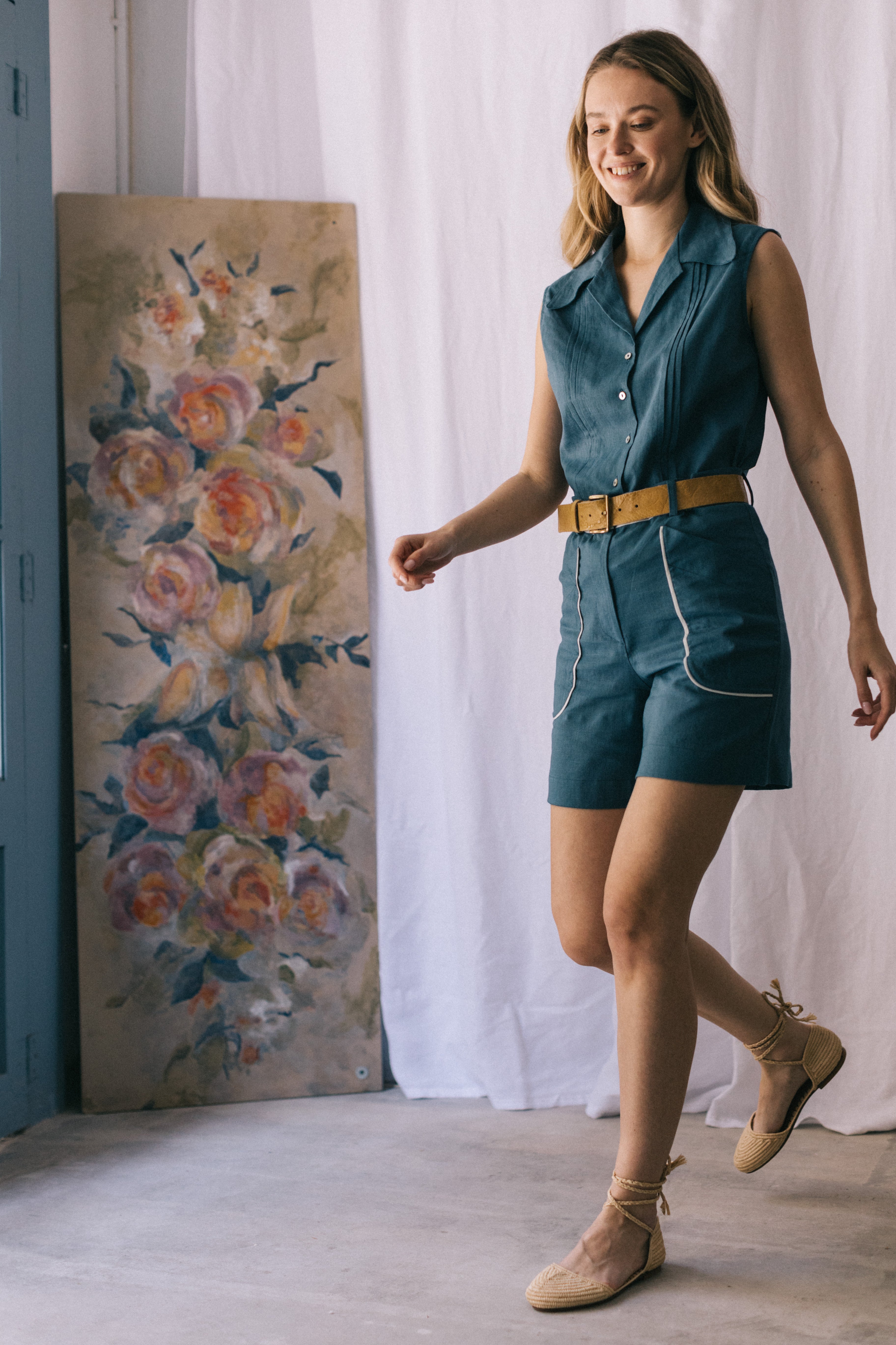 BLUE LINEN TOP